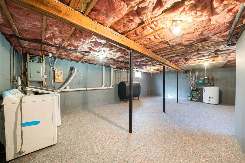 54 Ocean Avenue Hampton Bays NY 11946