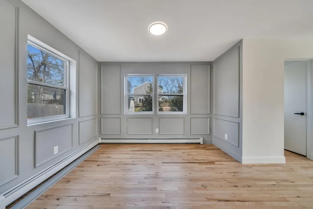 54 Ocean Avenue Hampton Bays NY 11946