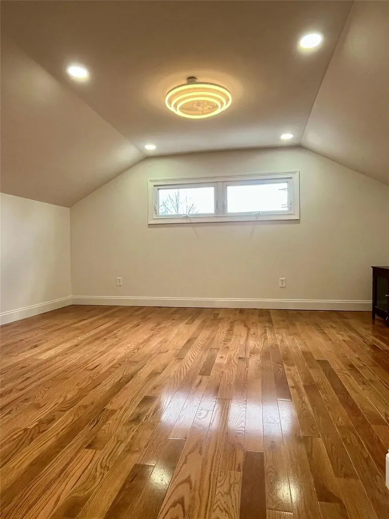 49 Bedford Avenue Middletown NY 10940