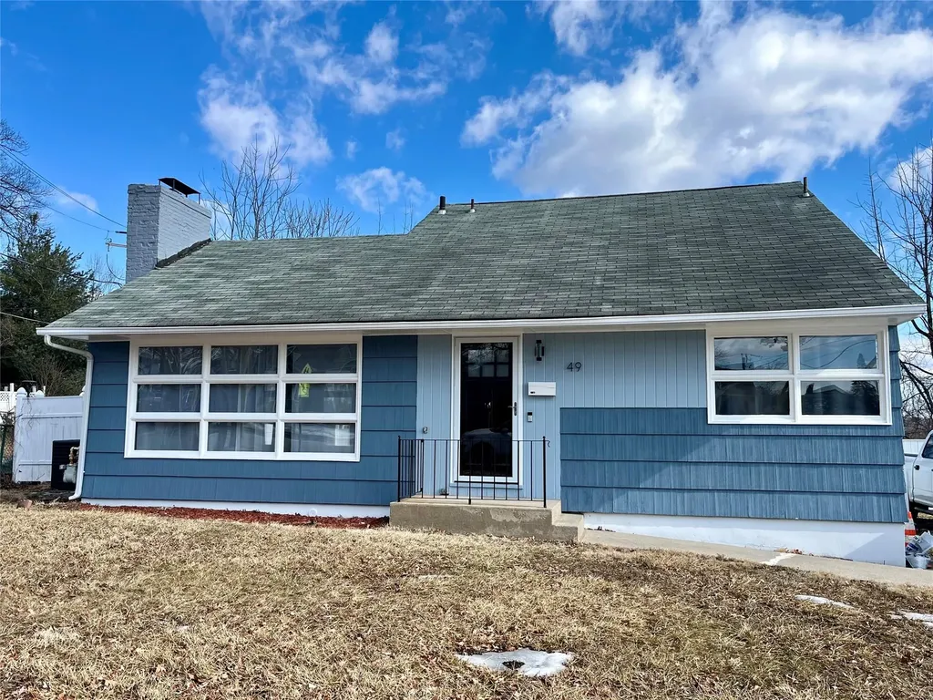 49 Bedford Avenue Middletown NY 10940