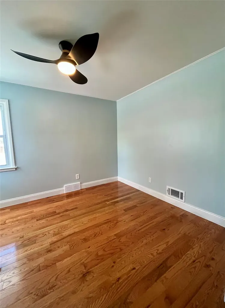 49 Bedford Avenue Middletown NY 10940