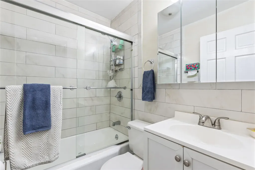 25 Lakeview Avenue West Harrison NY 10604