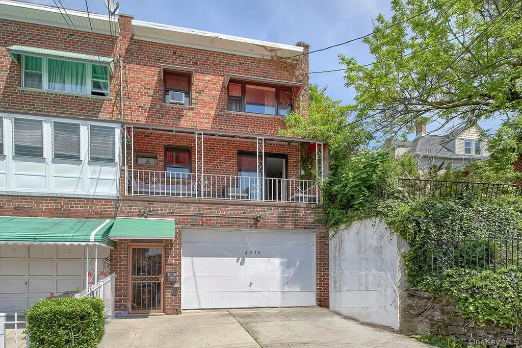 4016 Wilder Avenue Bronx NY 10466