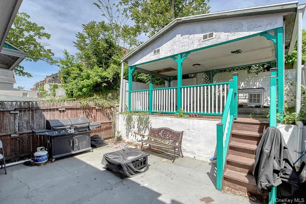 4016 Wilder Avenue Bronx NY 10466
