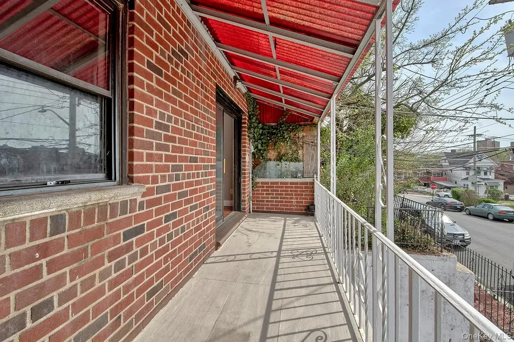 4016 Wilder Avenue Bronx NY 10466