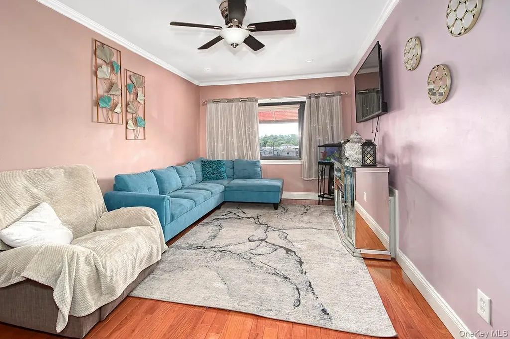 4016 Wilder Avenue Bronx NY 10466