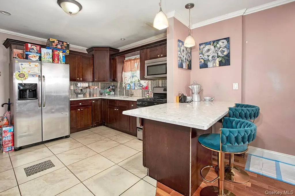4016 Wilder Avenue Bronx NY 10466