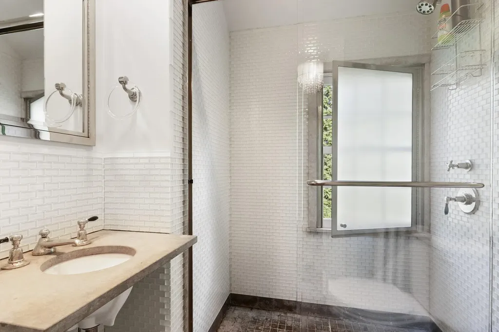24 Sunnybrae Place Bronxville NY 10708