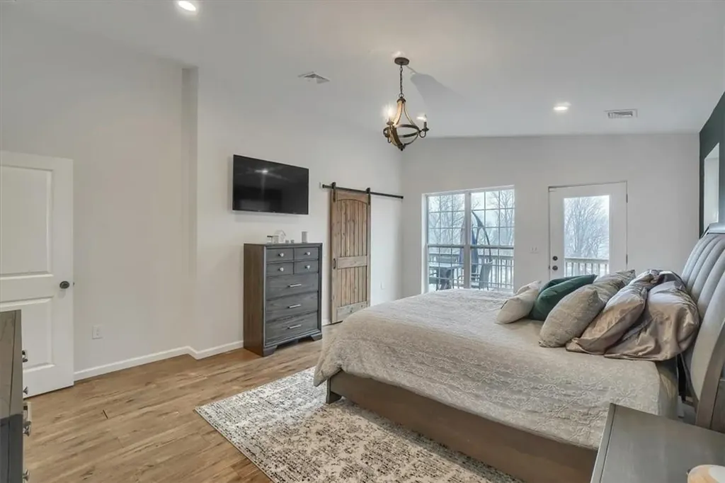 29 Lakeside Drive New Windsor NY 12553