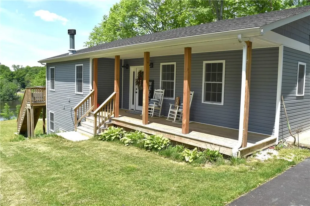 29 Lakeside Drive New Windsor NY 12553