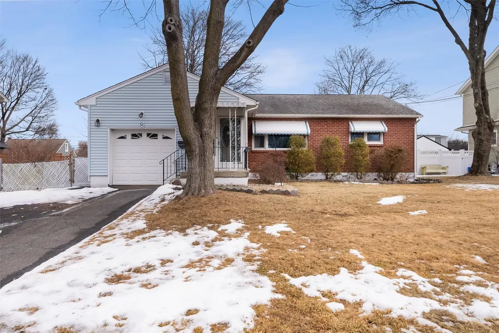 8 Lewis Drive Stony Point NY 10980