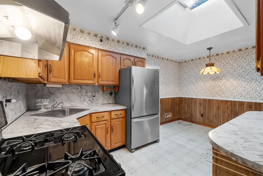 8 Lewis Drive Stony Point NY 10980
