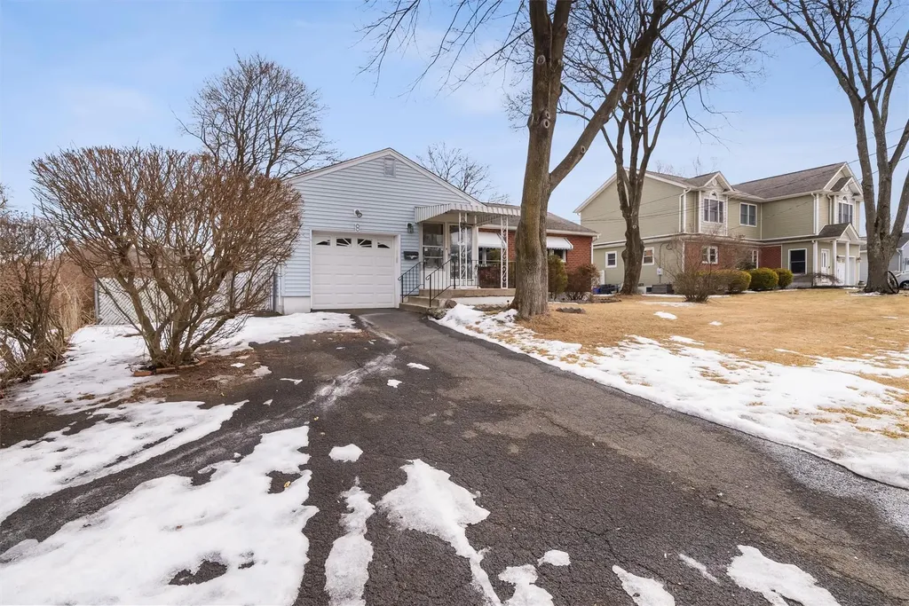 8 Lewis Drive Stony Point NY 10980