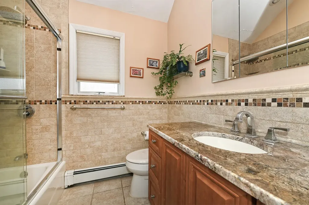 50 Parkview Circle Bethpage NY 11714
