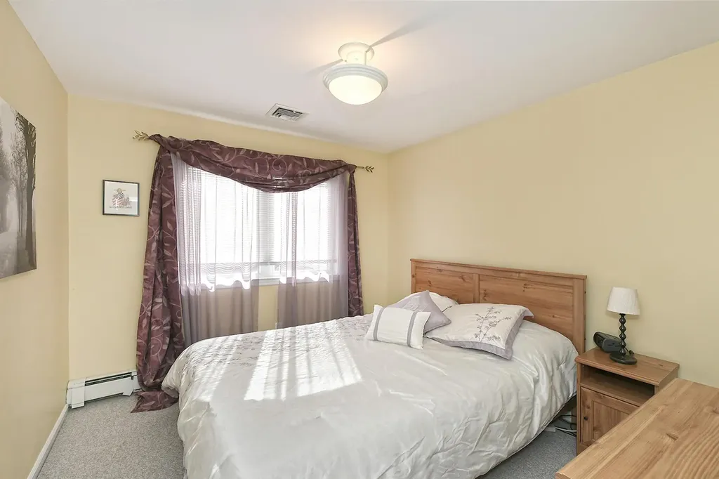50 Parkview Circle Bethpage NY 11714