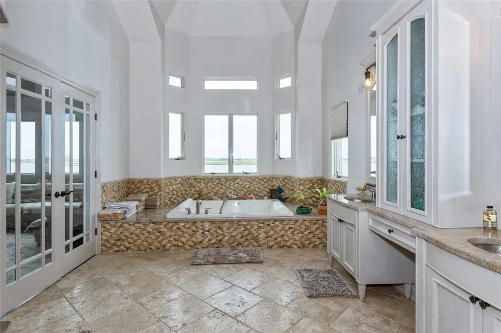 319 Harbor Drive Lido Beach NY 11561