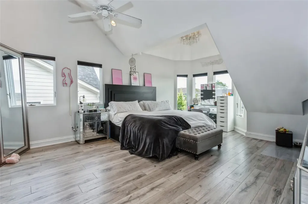 319 Harbor Drive Lido Beach NY 11561