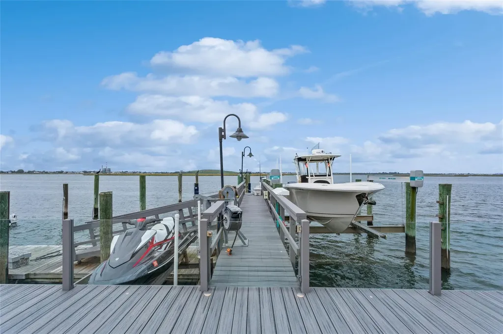 319 Harbor Drive Lido Beach NY 11561