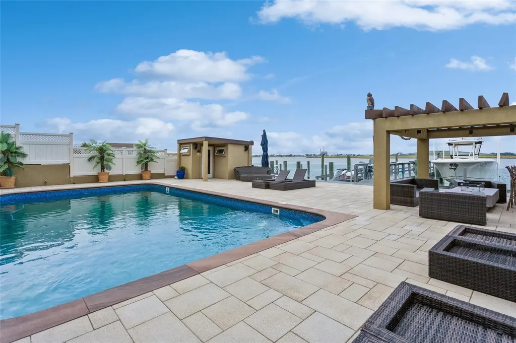 319 Harbor Drive Lido Beach NY 11561