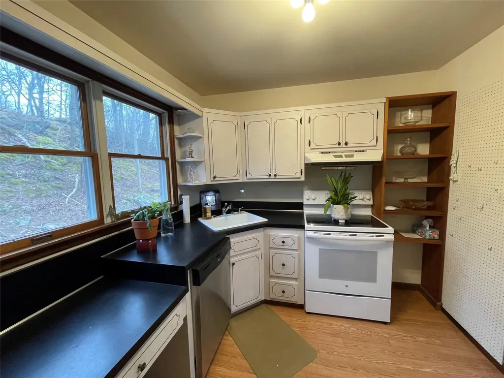 49 Mountain Laurel Ridge Garrison NY 10524