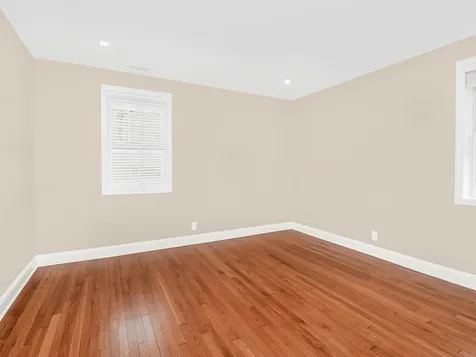 122 Heights Drive Yonkers NY 10710