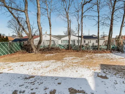 122 Heights Drive Yonkers NY 10710