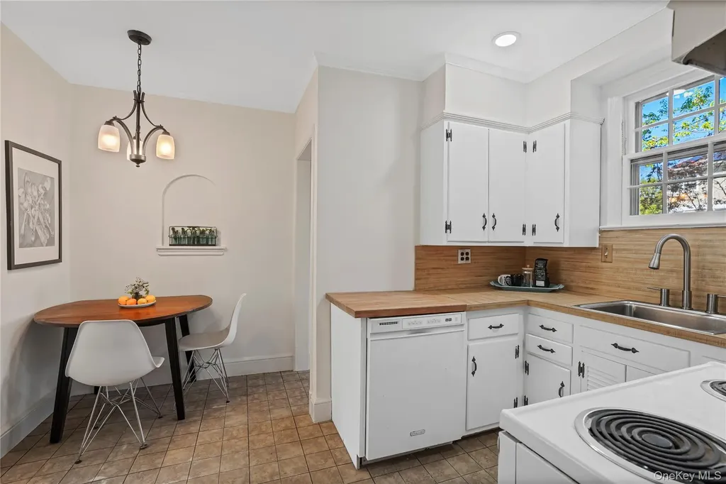 4 Abington Avenue Ardsley NY 10502