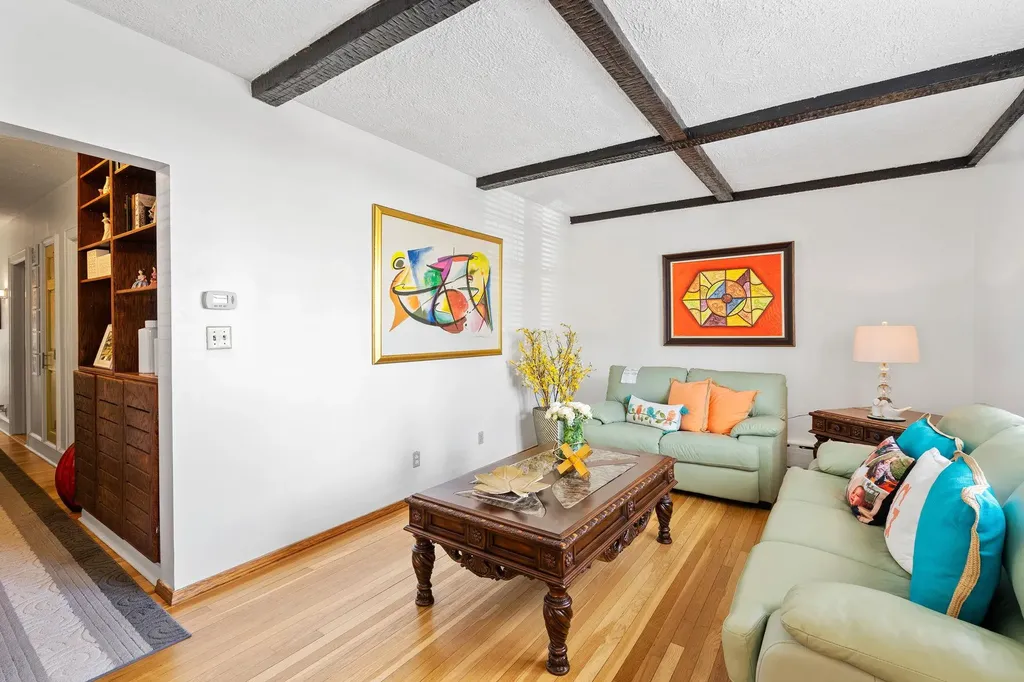 122 Sherwood Avenue Yonkers NY 10704