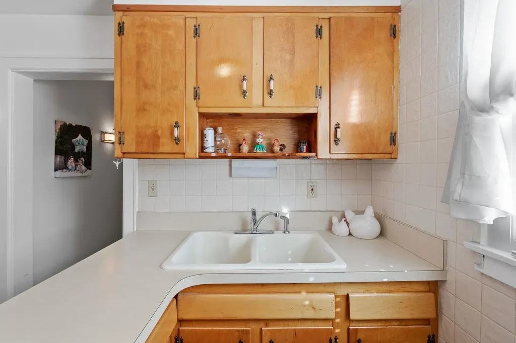 122 Sherwood Avenue Yonkers NY 10704