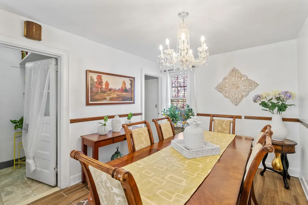 122 Sherwood Avenue Yonkers NY 10704