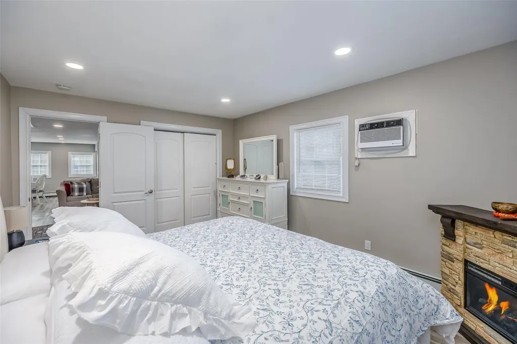 68 Somerset Road Rocky Point NY 11778