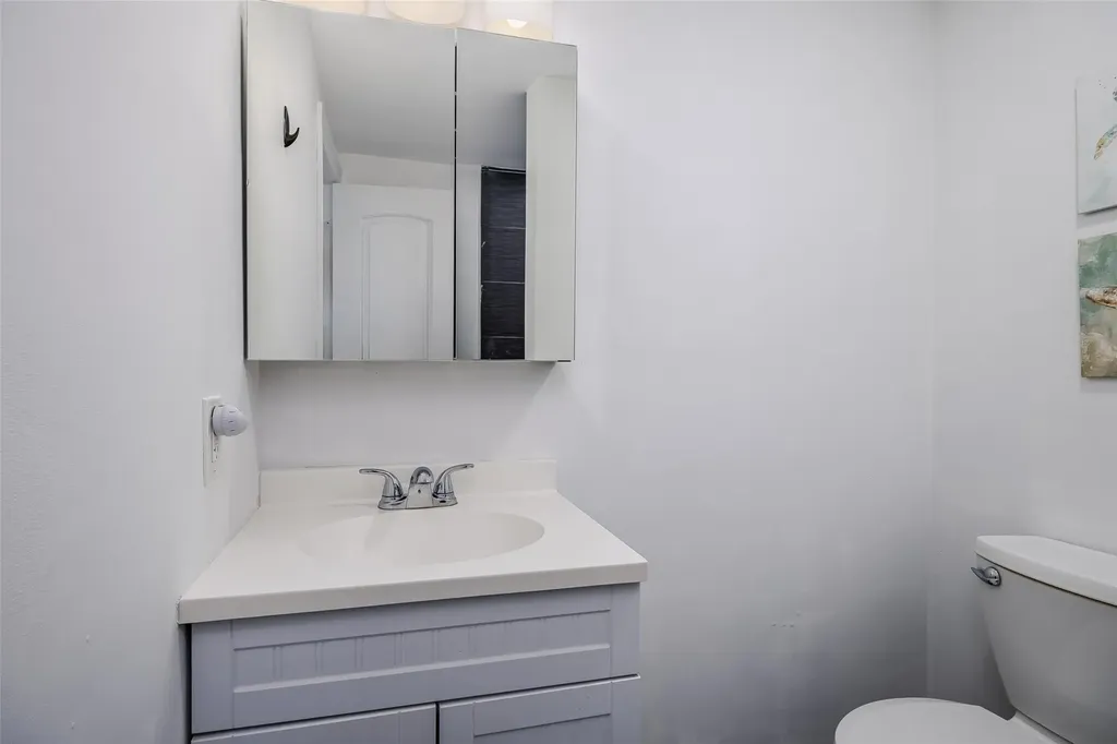 68 Somerset Road Rocky Point NY 11778