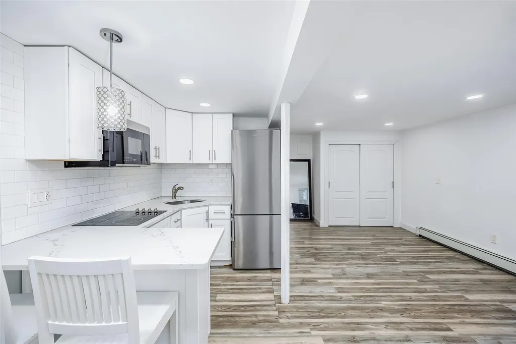 68 Somerset Road Rocky Point NY 11778