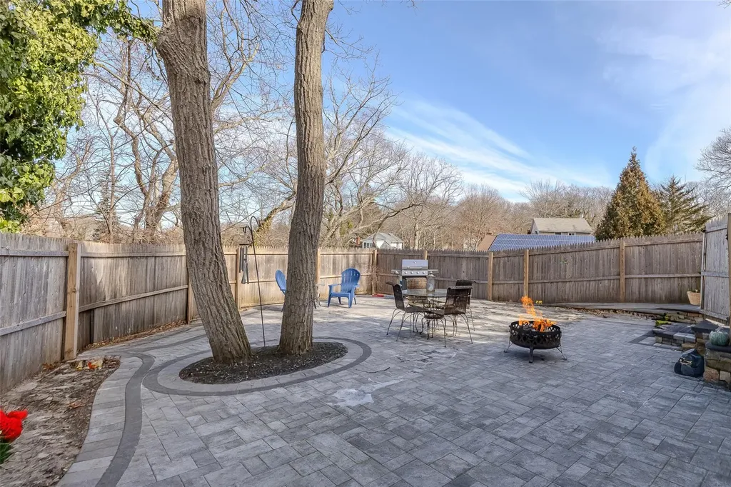 68 Somerset Road Rocky Point NY 11778