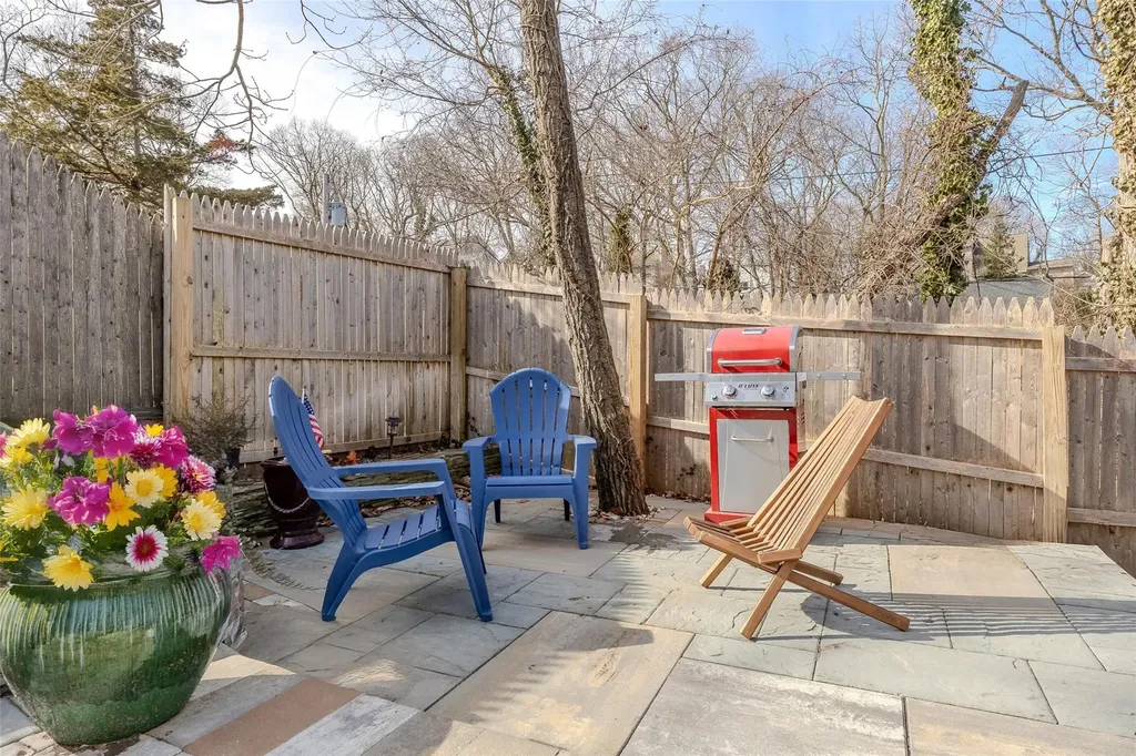 68 Somerset Road Rocky Point NY 11778