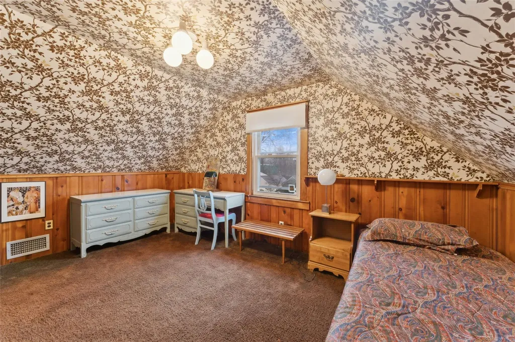 137 Arleigh Drive Albertson NY 11507