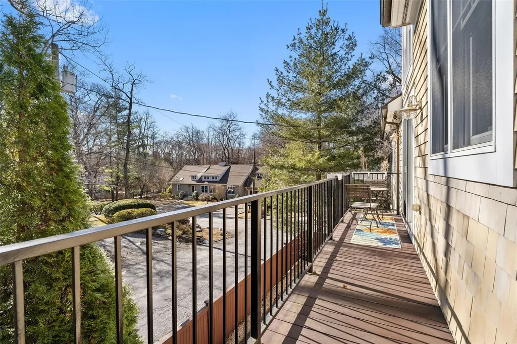 23 Seely Place Scarsdale NY 10583
