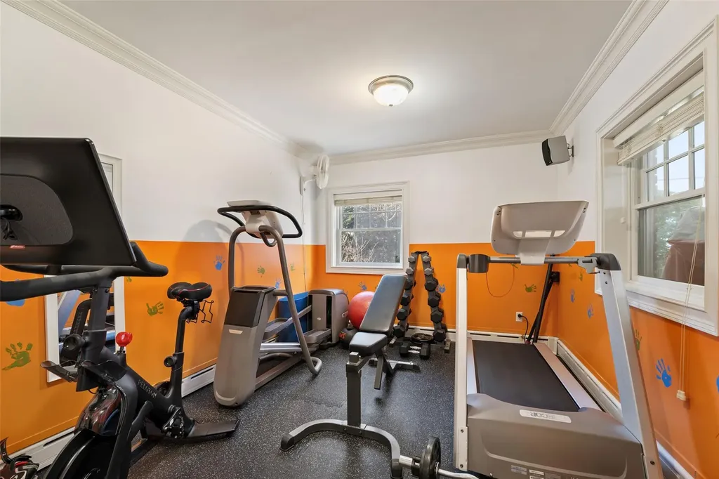 23 Seely Place Scarsdale NY 10583