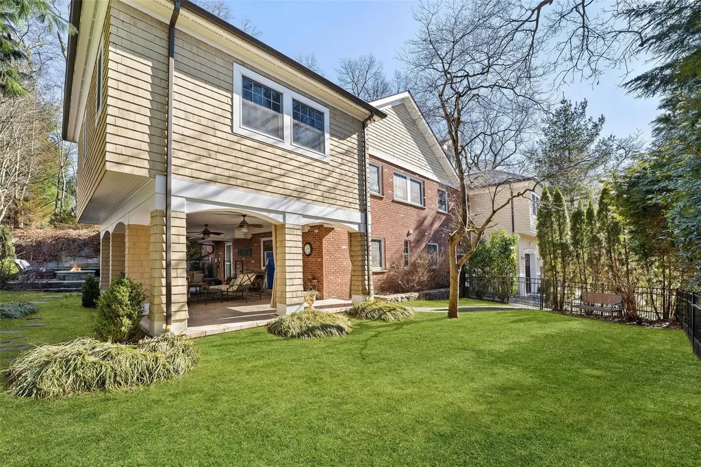 23 Seely Place Scarsdale NY 10583