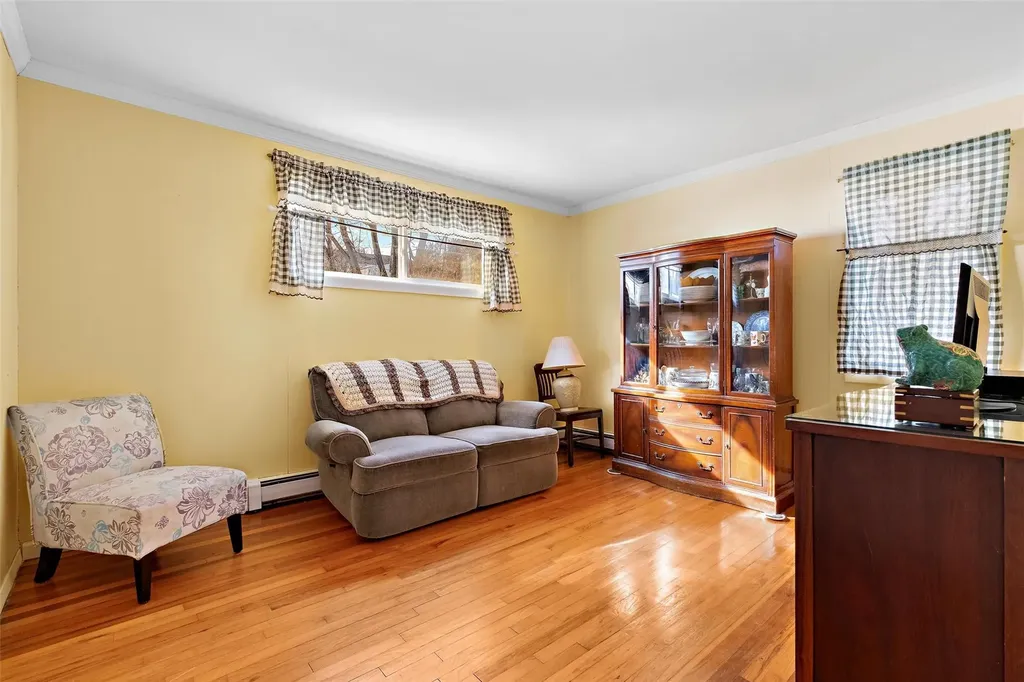 26 Hilltop Drive Mahopac NY 10541