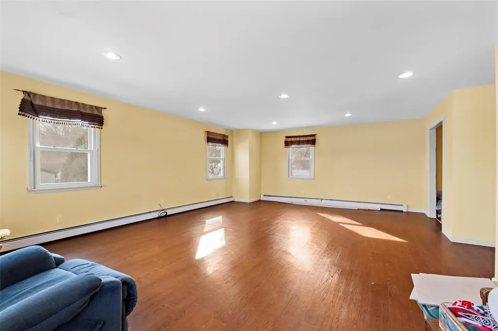 26 Hilltop Drive Mahopac NY 10541