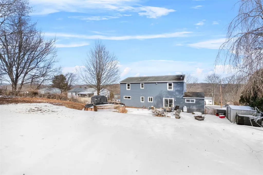 26 Hilltop Drive Mahopac NY 10541