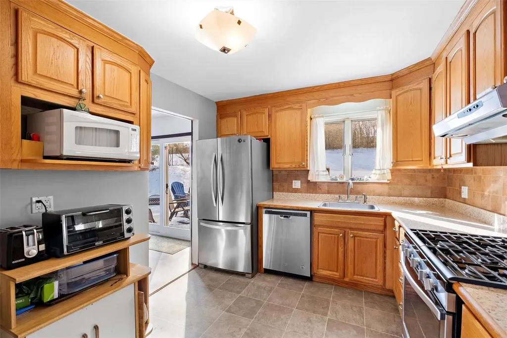 26 Hilltop Drive Mahopac NY 10541