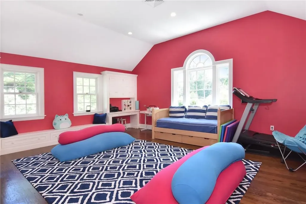 57 Field Terrace Irvington NY 10533