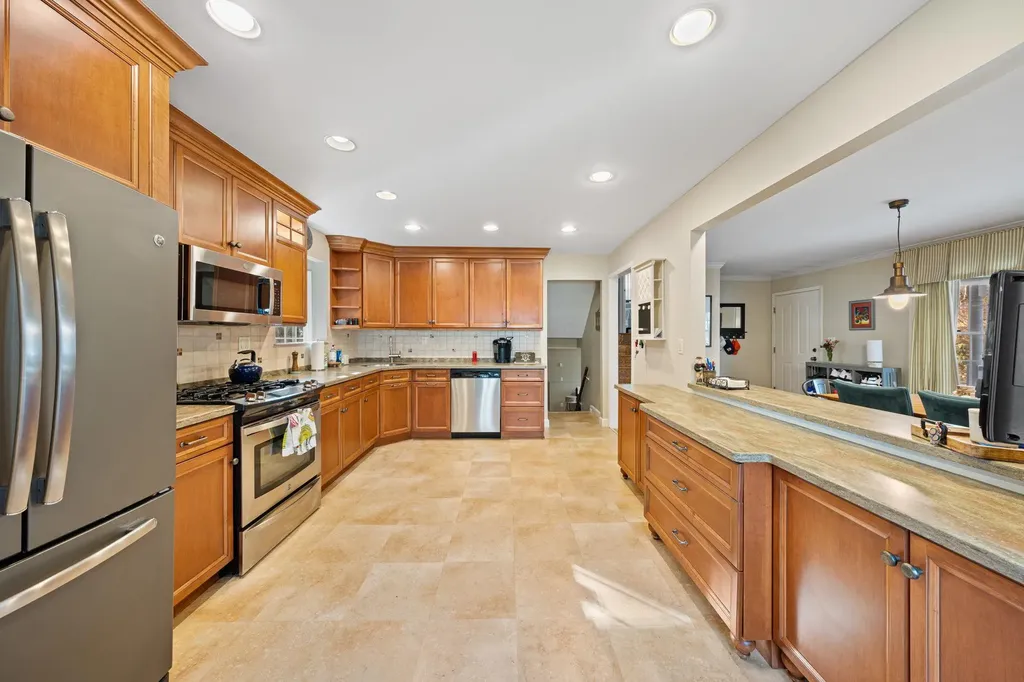 187 Austin Avenue Tappan NY 10983