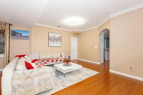 109 Adirondack Drive Selden NY 11784