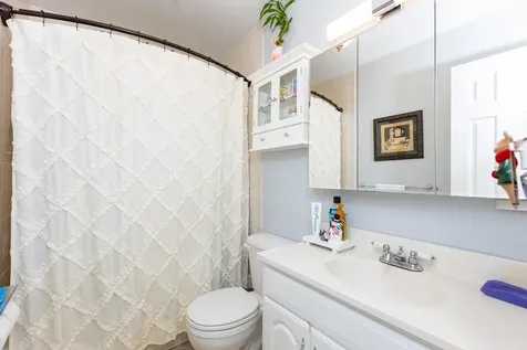 109 Adirondack Drive Selden NY 11784