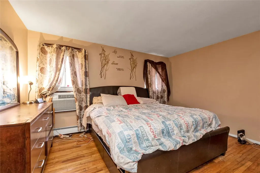 1052 Howells Road Bay Shore NY 11706