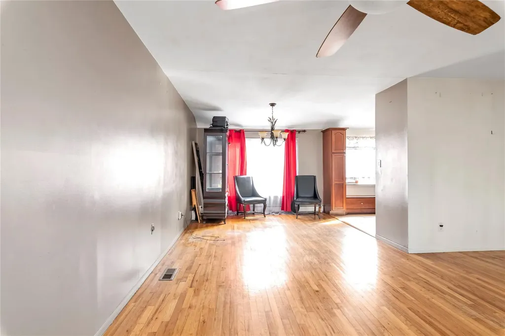 1052 Howells Road Bay Shore NY 11706