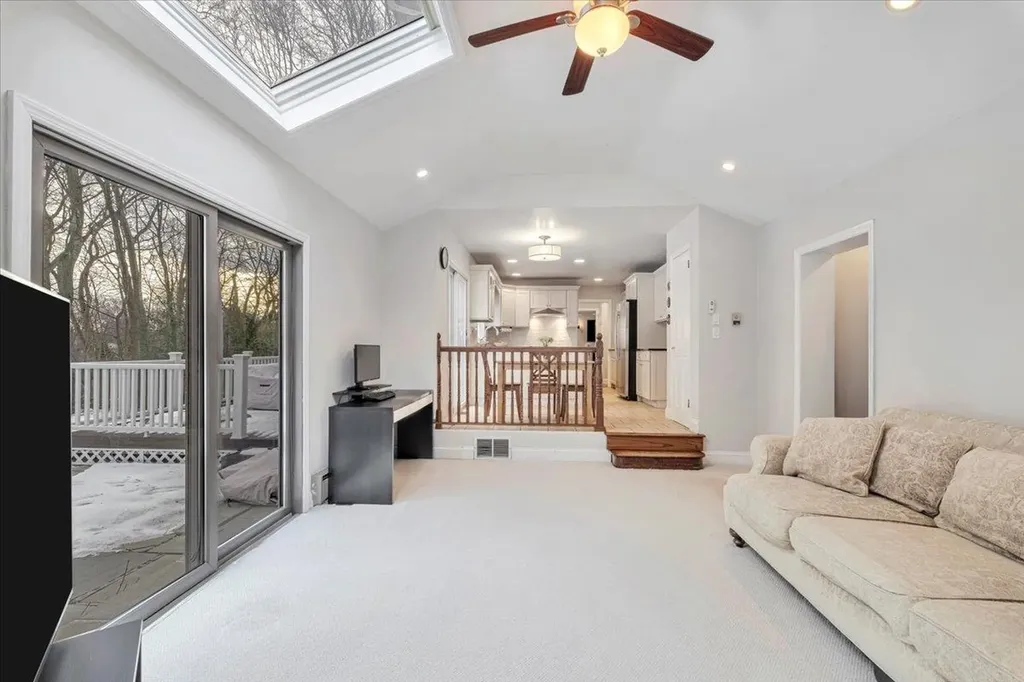 15 Milford Drive White Plains NY 10606